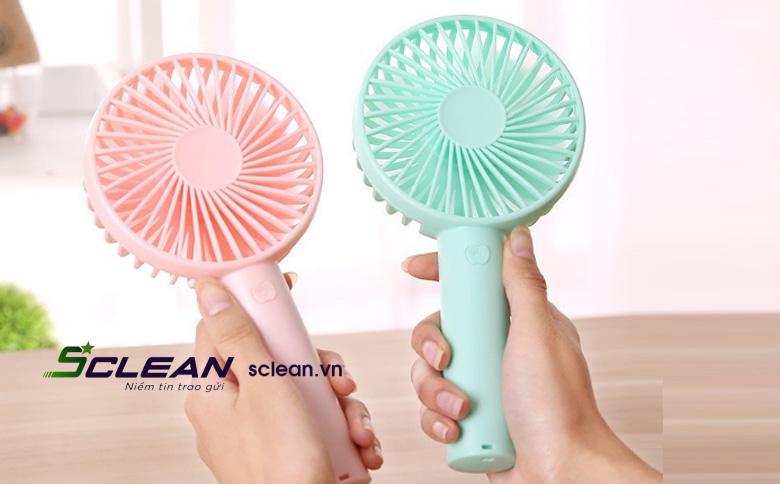 Quạt mini sạc bao nhiêu tiếng thì đầy: Thời gian sạc pin hợp lý